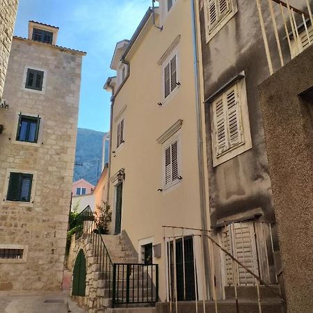 Milea Hotel Makarska Eksteriør billede