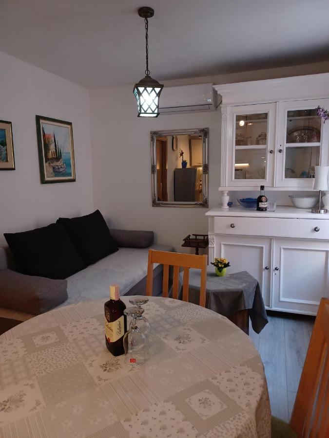 Milea Hotel Makarska Eksteriør billede
