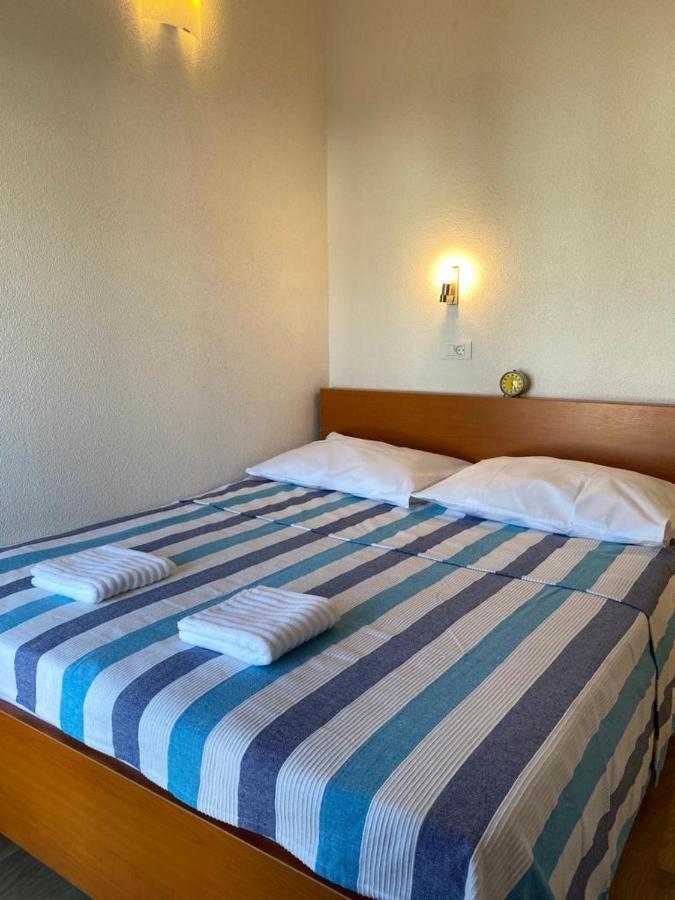 Milea Hotel Makarska Eksteriør billede