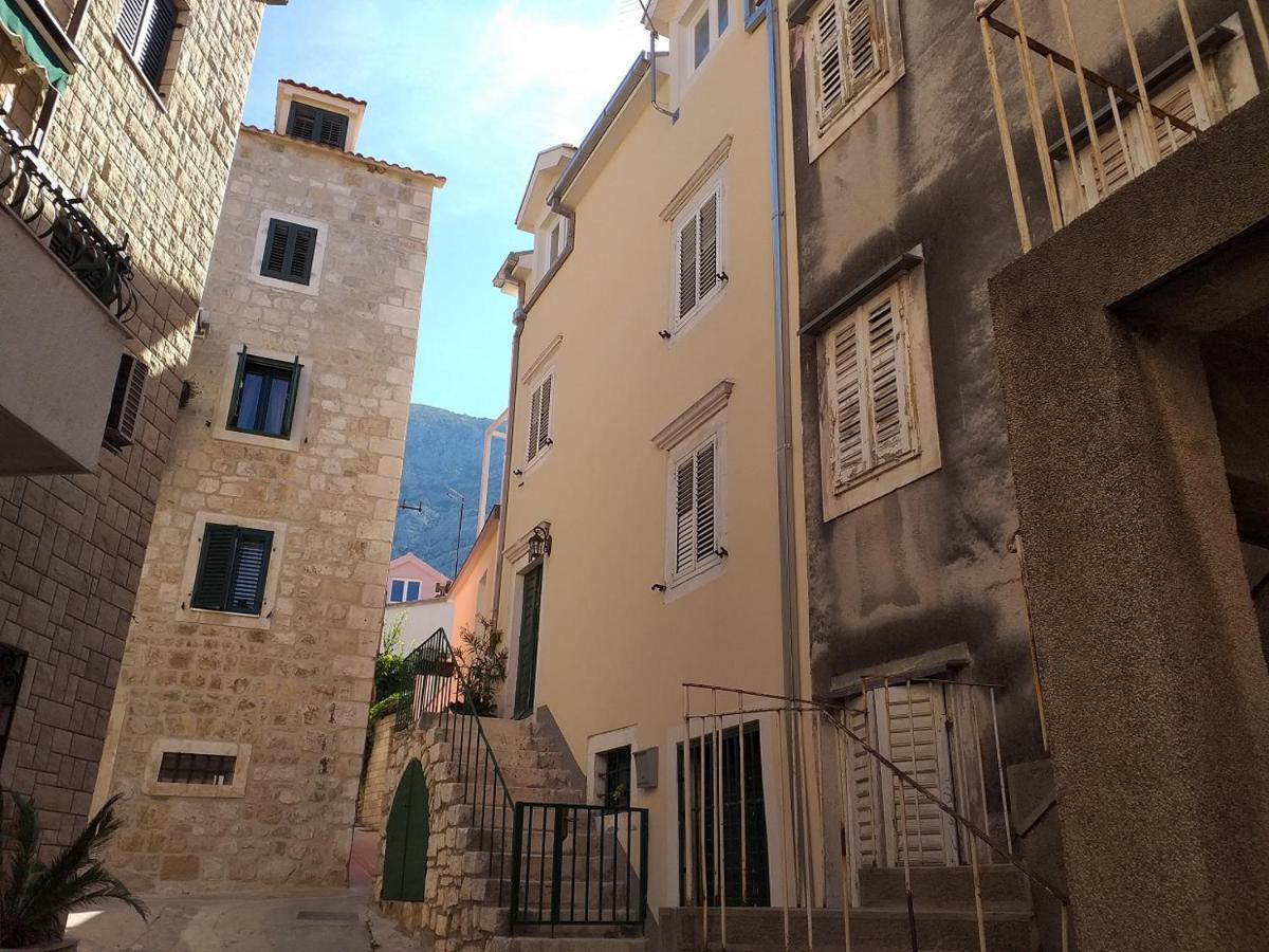 Milea Hotel Makarska Eksteriør billede