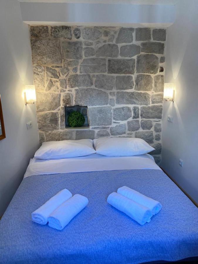 Milea Hotel Makarska Eksteriør billede